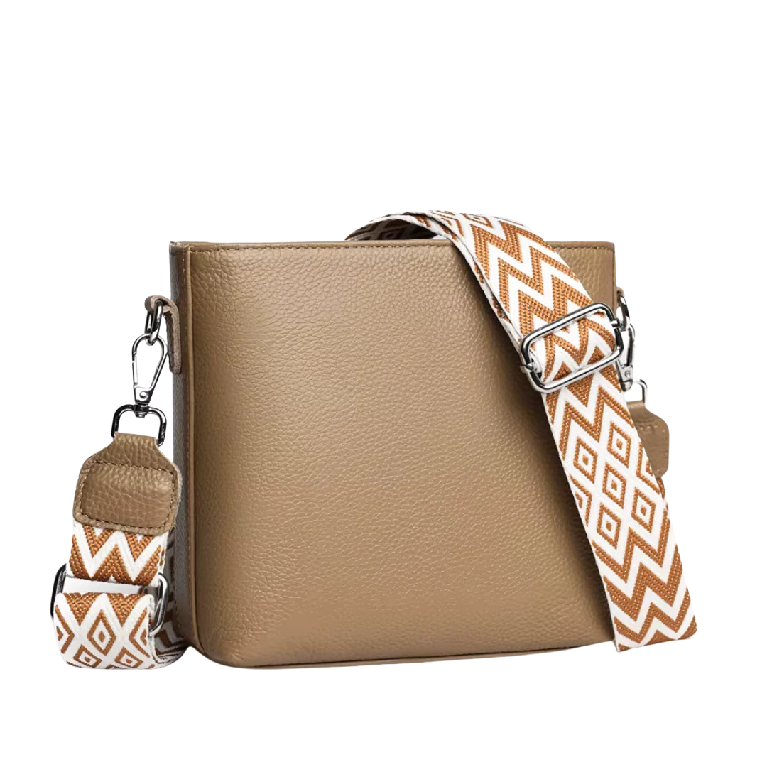 Women’s Leather Crossbody Bag with Geometric Strap | Ivy