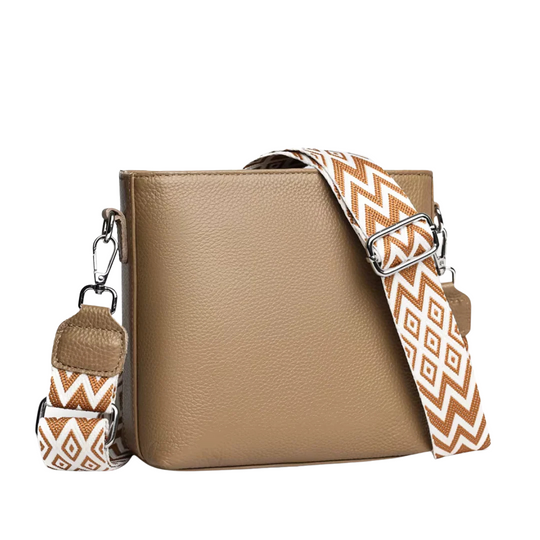 Women’s Leather Crossbody Bag with Geometric Strap | Ivy