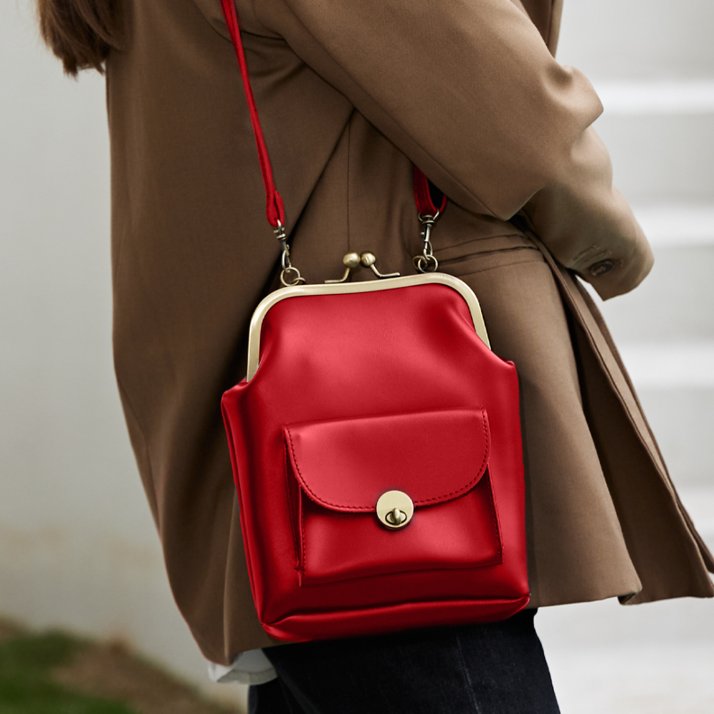 Women’s Small Black Leather Vintage Kiss-Lock Bag – Retro Crossbody & Top Handle Purse