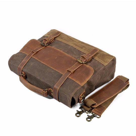 Jack – Water-Resistant Waxed Canvas Messenger Bag | Vintage & Durable