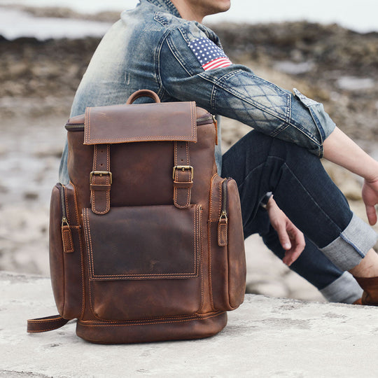 Men’s Full-Grain Leather Laptop Backpack | Charles