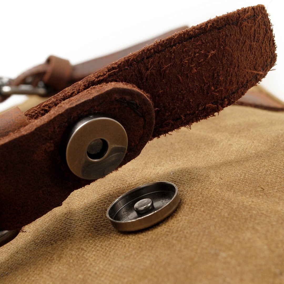 Men’s Vintage Waxed Canvas & Leather Messenger Bag | Alexander