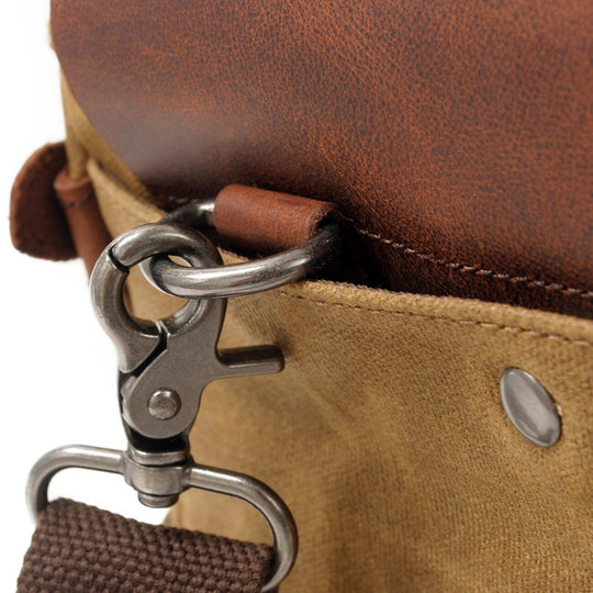 Men’s Vintage Waxed Canvas & Leather Messenger Bag | Alexander
