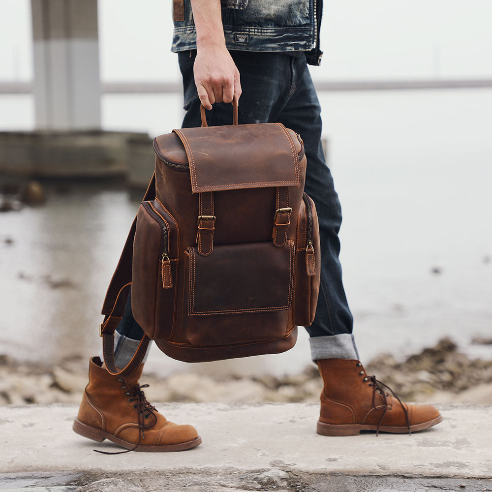 Men’s Full-Grain Leather Laptop Backpack | Charles