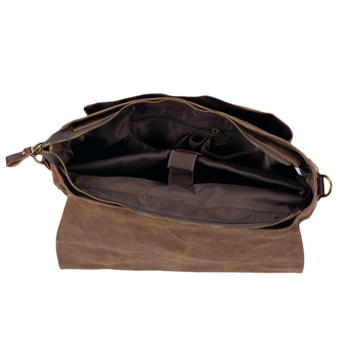 Men’s Vintage Waxed Canvas Leather Messenger Bag | Ryan